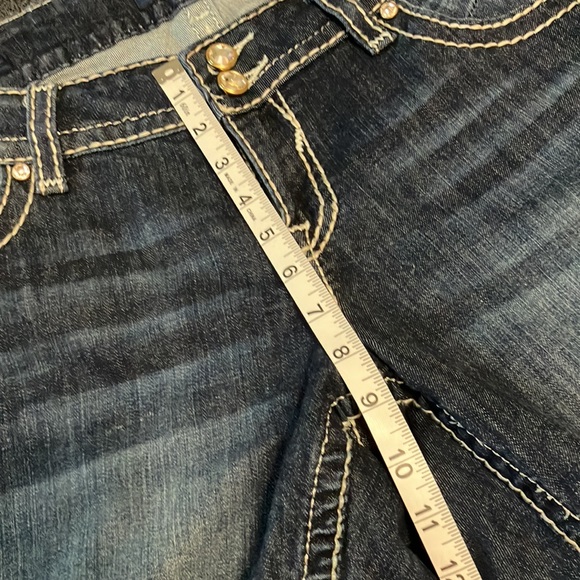 Vigoss New York Capris - Picture 7 of 9